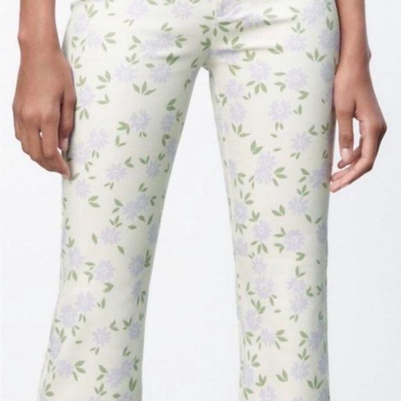 Zara Pants - Zara Floral Print Pants NWOT